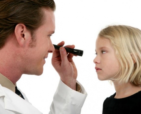 Retina eye checkup by doctor