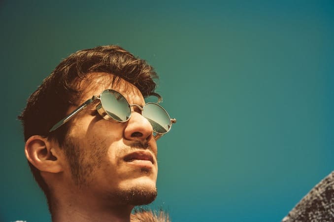Reasons to wear sunglasses